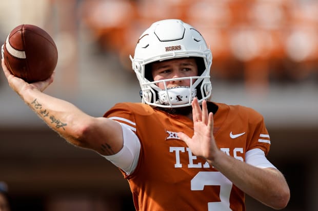 Texas Longhorns QB Quinn Ewers 'Whole New Person' After Haircut