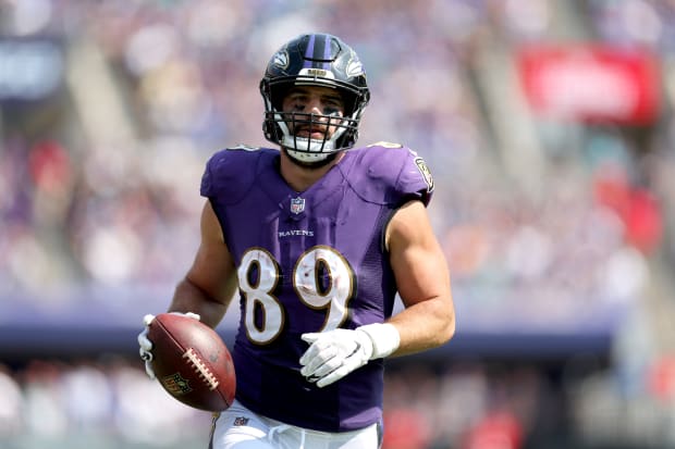 Ravens' Mark Andrews injures Commanders CB after slamming him to the ground  during joint practice, per report 