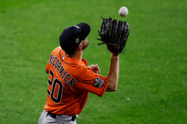 Astros-Mariners: MLB Fans Crush Chas McCormick for His Dirty Play