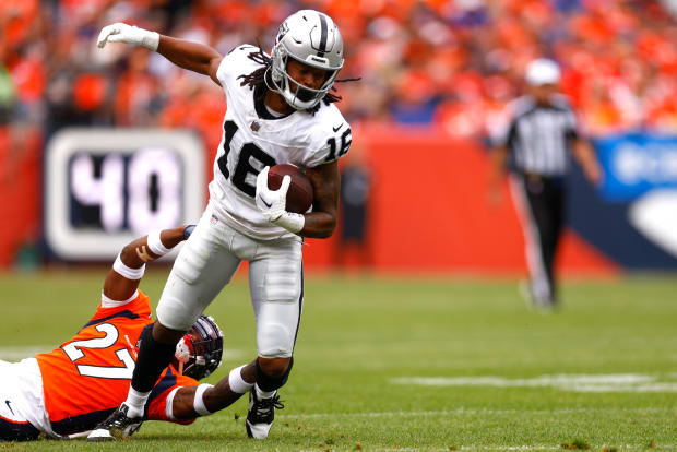 Jakobi Meyers injury: Raiders WR helped off field in Week 1 vs. Broncos -  DraftKings Network