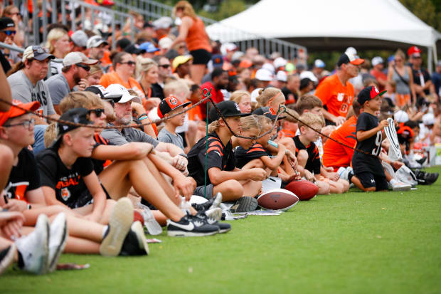 Bengals fan head-butt: Man faces charges after assault inside Paycor  Stadium goes viral