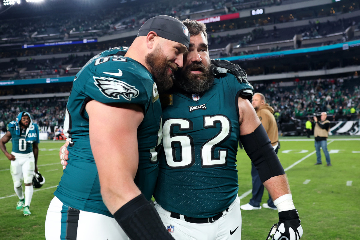 Fans Loved Jason Kelce, Lane Johnson At WrestleMania XL Philly Sports