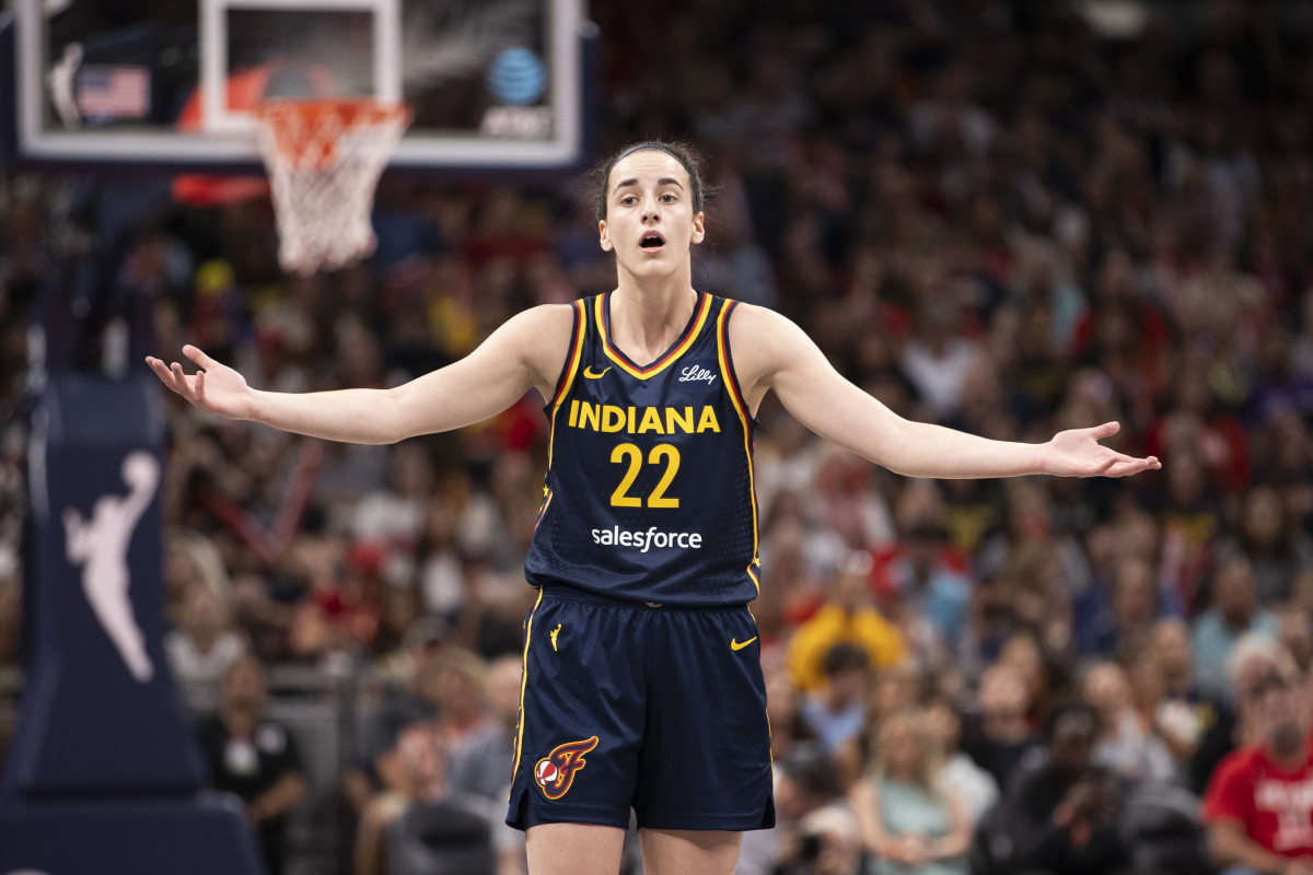 https://thespun.com/.image/c_fit%2Ch_800%2Cw_1200/MjA4NjgyMjE0NDYyODU4NTQ3/seattle-storm-v-indiana-fever.jpg