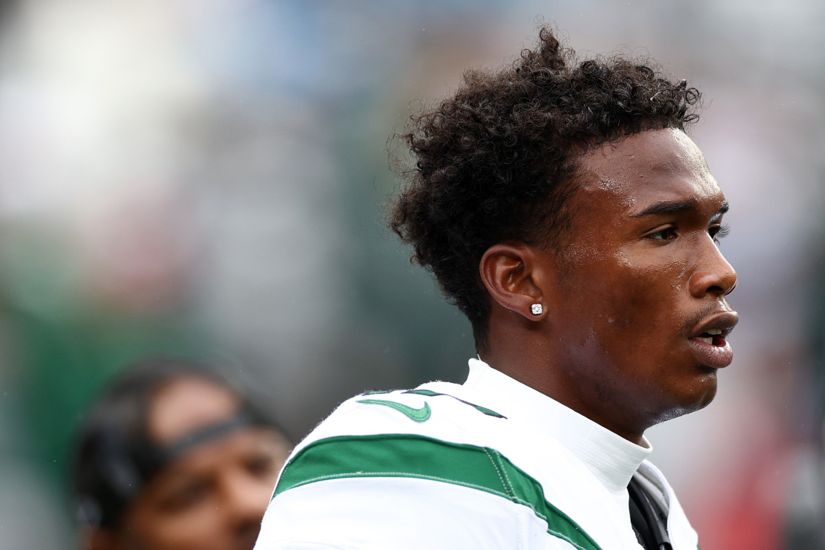 Did Garrett Wilson Hint at a NEW Jets Uniform? 