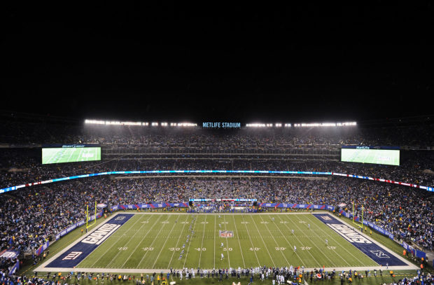MetLife Stadium, East Rutherford, New Jersey  New york giants football, New  york giants, Giants stadium