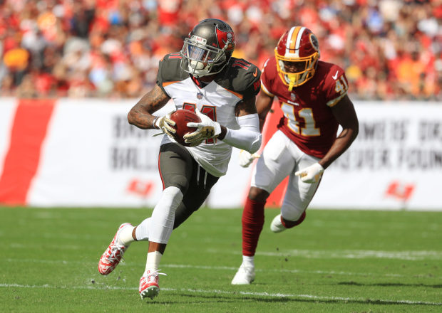 Buccaneers wide receiver surprises with retirement announcement