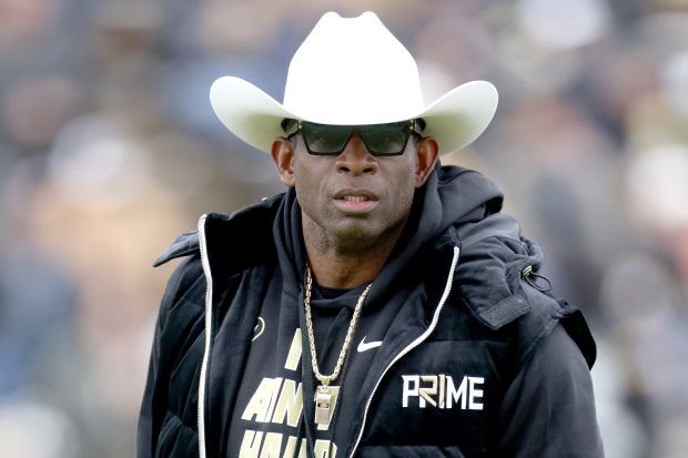 Deion Sanders pays tribute to his high school football coach