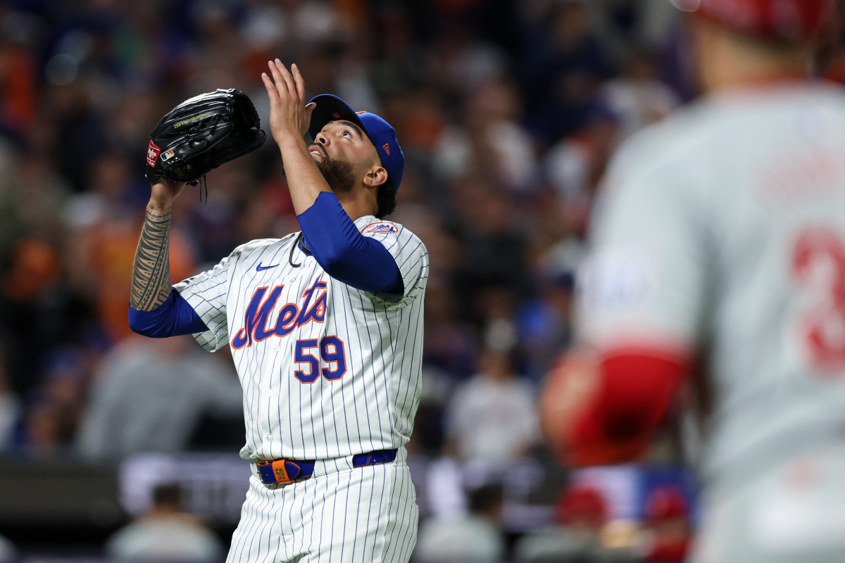 Mets Pitcher Reveals Family Member Died Right Before Game 3 vs. Phillies