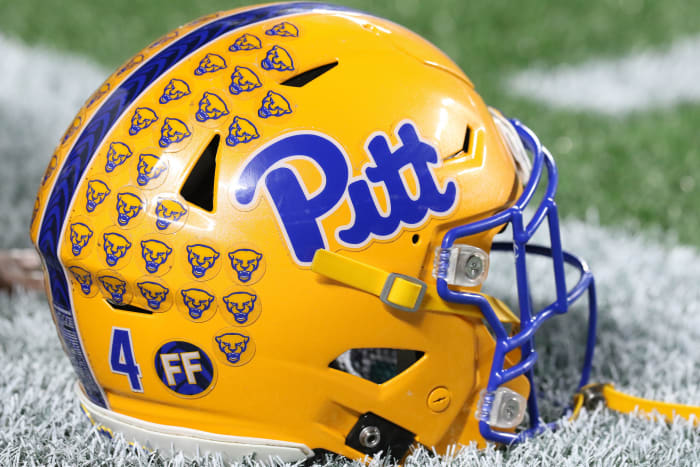 Pittsburgh Panthers helmet - Pitt v Wake Forest