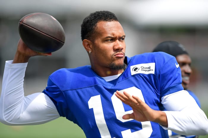 Kenny Golladay warming up at practice.