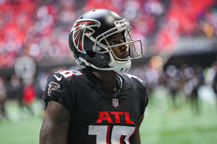 Falcons wide receiver Calvin Ridley on the field.