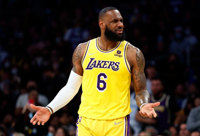 LeBron James Trade Talk Continues: NBA World Reacts - The Spun