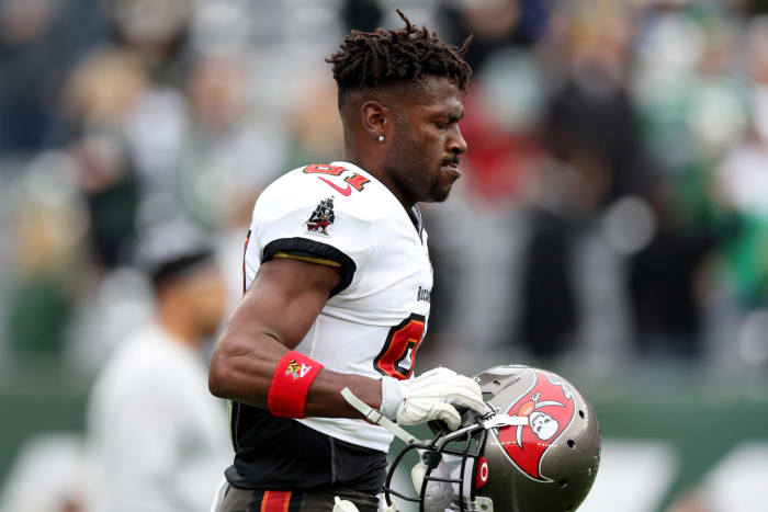 Tampa Bay Buccaneers wide receiver Antonio Brown