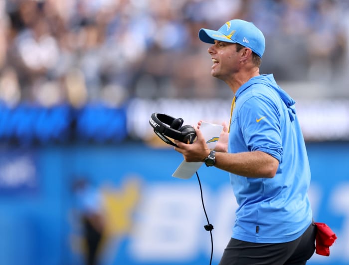Brandon Staley on the sidelines.