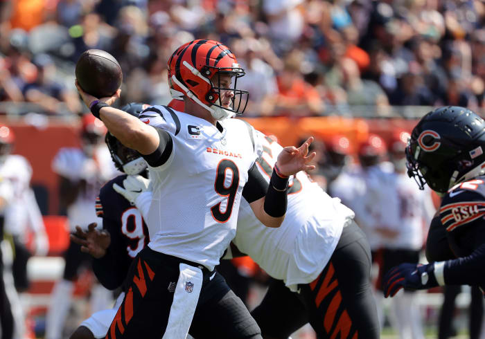 Joe Burrow attempts to throw a pass.