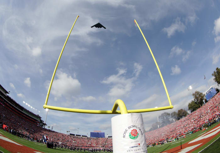 Capital One Venture X - Rose Bowl Game presented by Ohio State v Utah