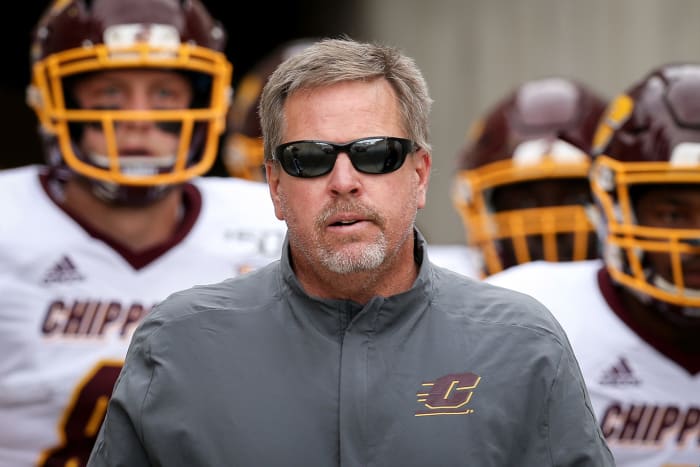 Central Michigan head coach Jim McElwain ahead of a game at Wisconsin.