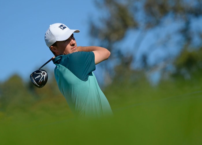 Jordan Spieth teeing off.