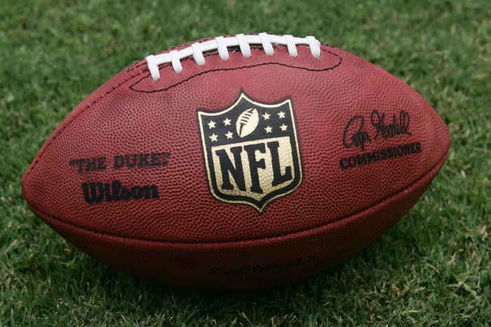 Video: NFL Team's New Ball Security Drill Is Going Viral - The Spun