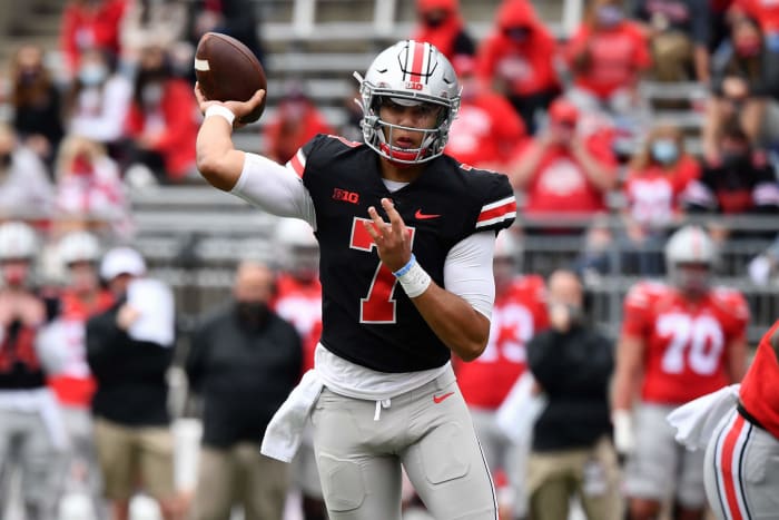 Ohio State quarterback CJ Stroud practicing at the spring game.