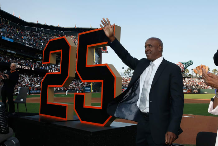 Barry Bonds acknowledging fans.