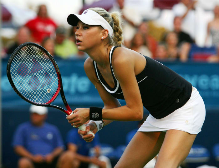 Anna Kournikova on the tennis court.