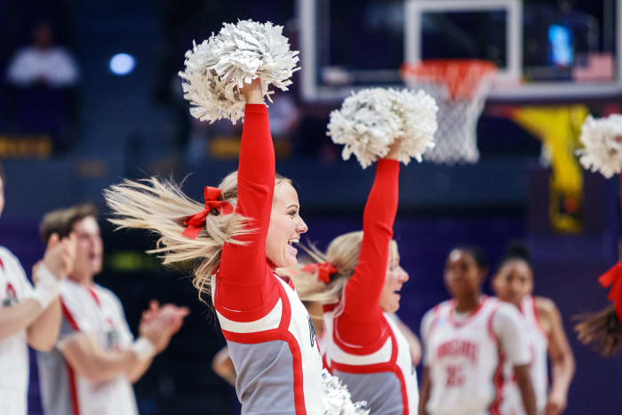 Ohio State Buckeyes cheerleaders