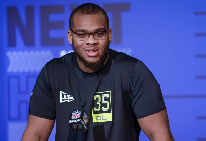 Alabama star Evan Neal at the Combine