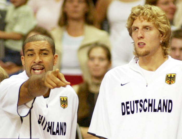 BERLIN, GERMANY - AUGUST 31: Laenderspiel 2003, Berlin; Deutschland - Italien (GER - ITA); Ademola OKULAJA/GER, Dirk NOWITZKI/GER (Photo by Vladimir Rys/Bongarts/Getty Images)
