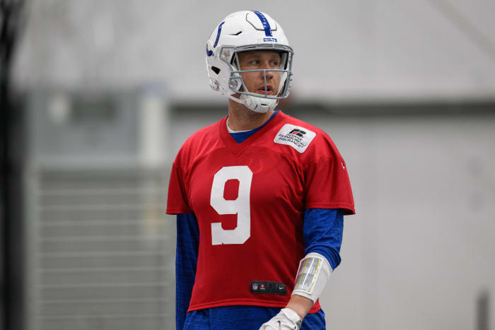 Nick Foles on the field for the Colts.