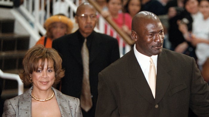 Michael Jordan and his former wife, Juanita Jordan, at a red carpet ceremony.