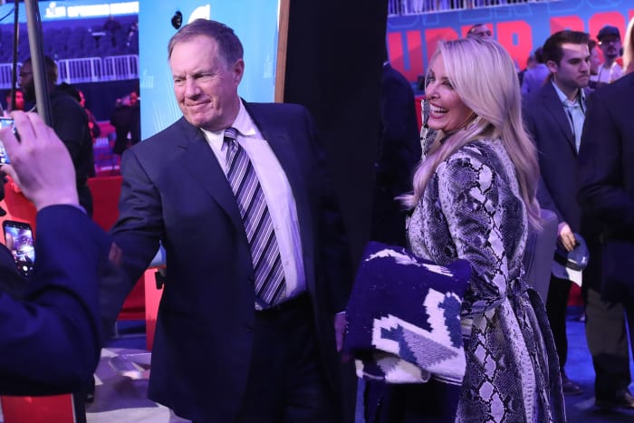bill belichick and his longtime girlfriend linda holliday