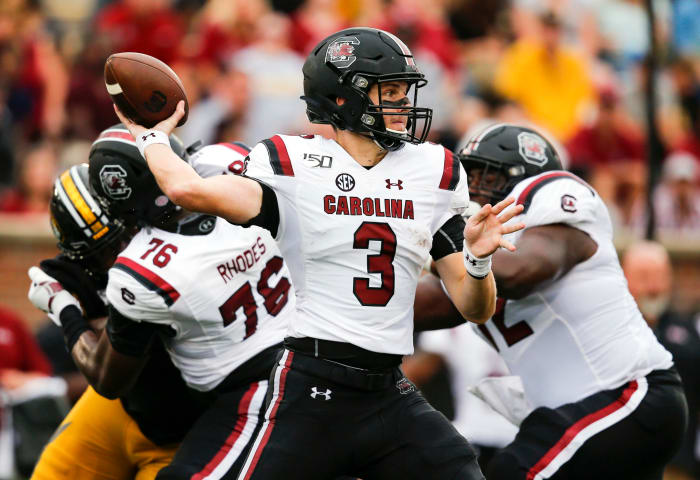 Ryan Hilinski throws a pass against Missouri.