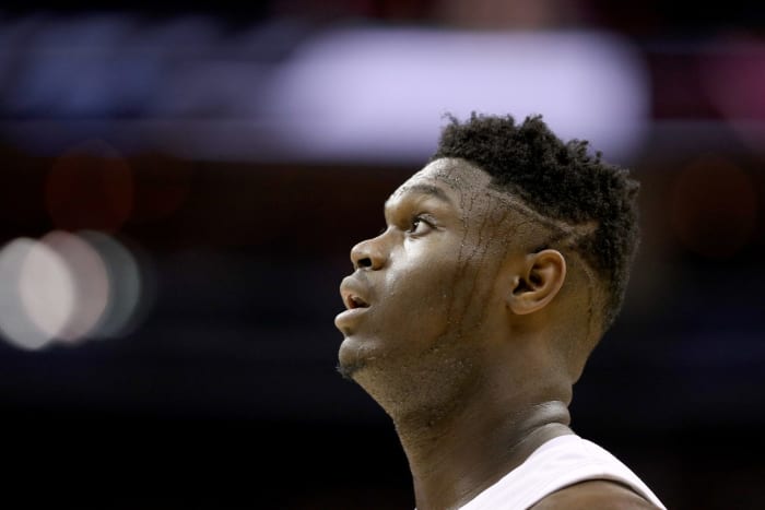 duke star freshman zion williamson against virginia tech