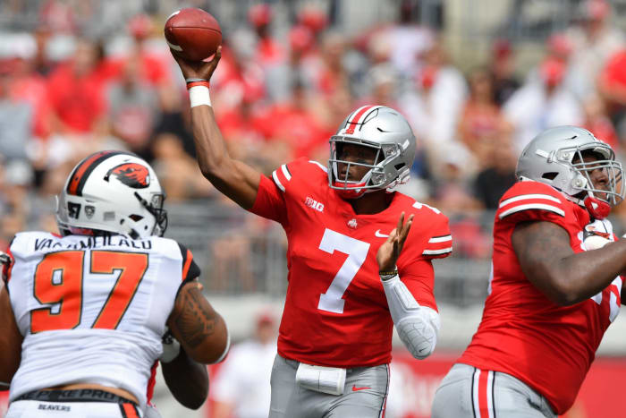 Ohio State quarterback Dwayne Haskins throws a pass.