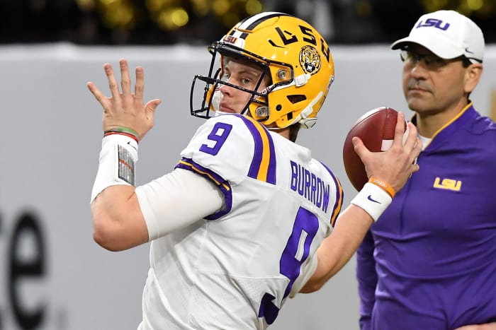 LSU quarterback Joe Burrow warms up before the Fiesta Bowl.