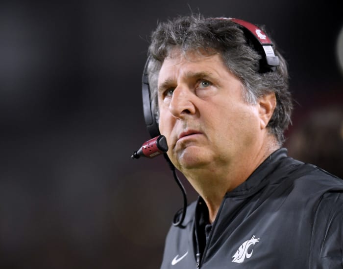 A closeup of Mike Leach during a Washington State football game