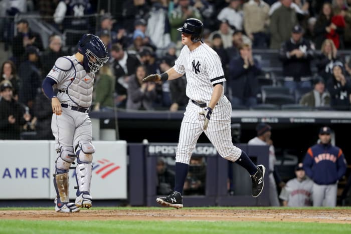 D.J. LeMahieu playing against the Houston Astros.