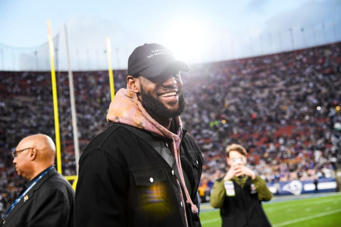 lebron james at the cowboys-rams game