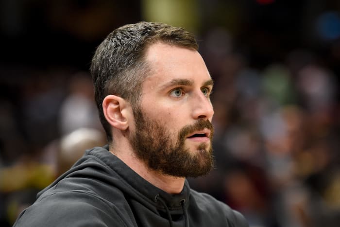 A closeup of Kevin Love.