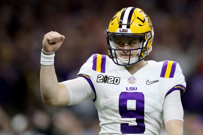 Look: LSU Star's Joe Burrow Photo Is Going Viral Today - The Spun