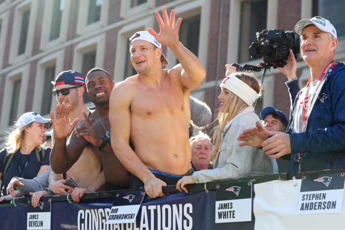 rob gronkowski celebrates during the patriots parade