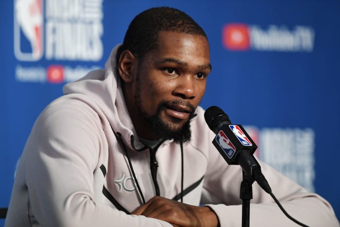 Kevin Durant addressing the media.