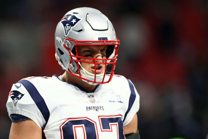 rob gronkowski warms up during the super bowl