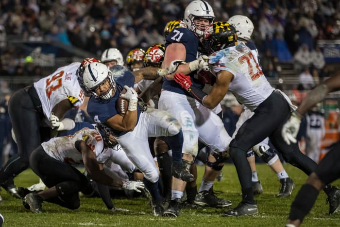 Penn State RB Ricky Slade runs for touchdown against Maryland.