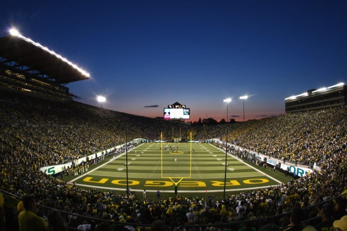 Oregon hosts Washington at Autzen Stadium.