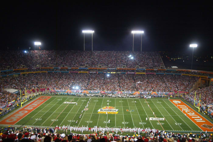 2003 Fiesta Bowl between Ohio State and Miami football.