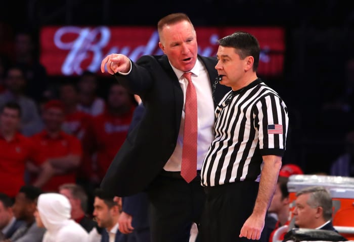 Head coach Chris Mullin of the St. John's Red Storm.