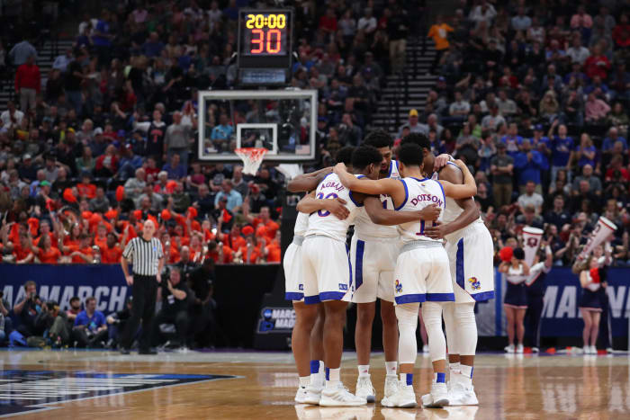 kansas players gather before ncaa tournament game