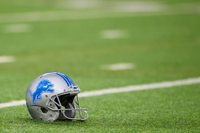 Long shot of a Detroit Lions helmet at US Bank Stadium.